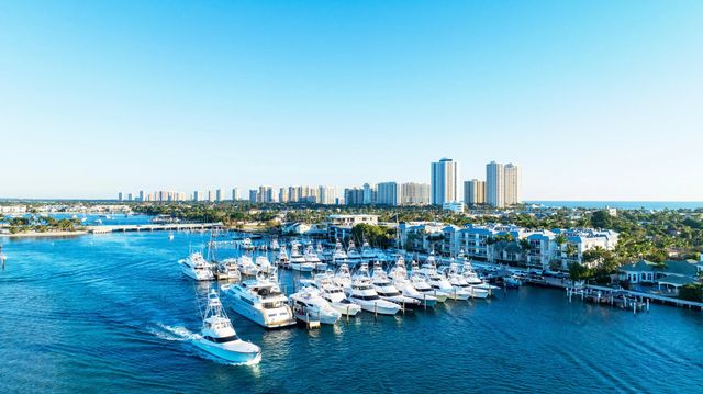 178 Lake Drive #4102, Palm Beach Shores