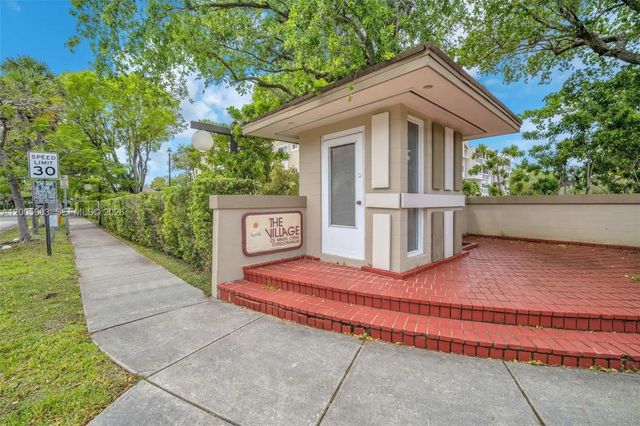 8103 Camino Real #c-314, Miami