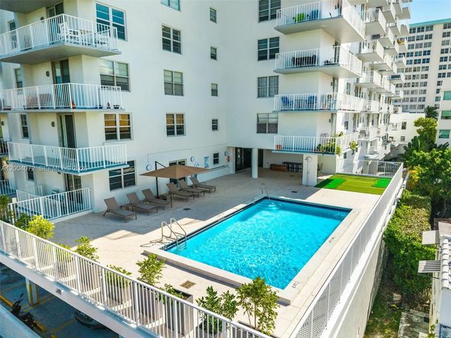 3 of 39 - 2829 Indian Creek Drive #1002, Miami Beach, FL