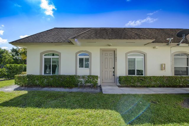 11893 Sturbridge Lane, Wellington