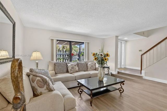 4 of 42 - 11254 Nw 15th Court, Pembroke Pines, FL