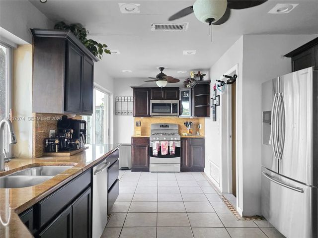 11661 Nw 31st Place, Sunrise