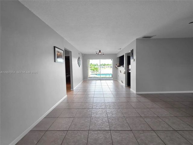 4 of 23 - 11661 Nw 31st Place, Sunrise, FL