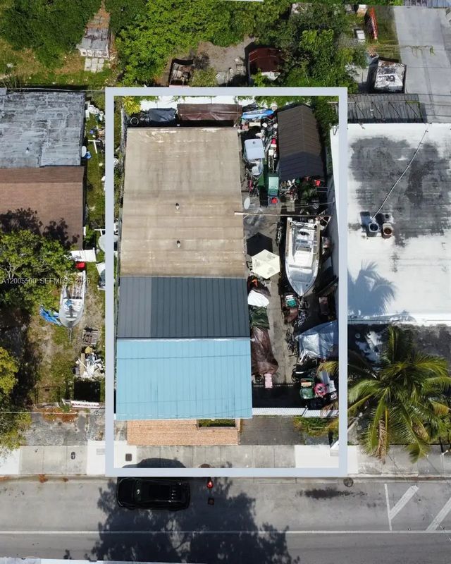 4 of 10 - 5501 Nw 2nd Avenue, Miami, FL