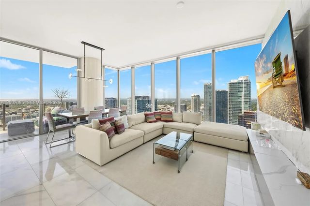 3 of 66 - 700 Ne 26th Terrace #4206, Miami, FL