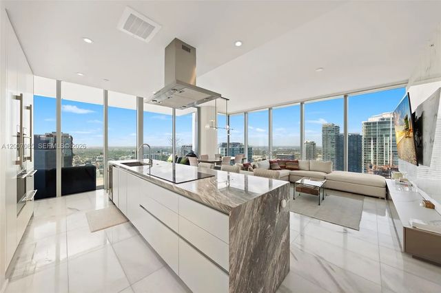 4 of 66 - 700 Ne 26th Terrace #4206, Miami, FL