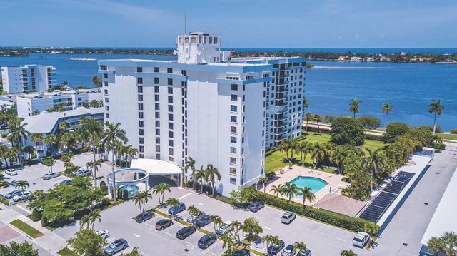 3800 Washington Road #1208, West Palm Beach