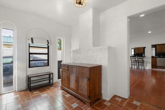 5 of 28 - 625 Selkirk Street, West Palm Beach, FL