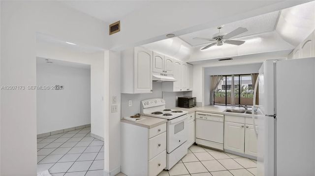 5 of 36 - 1850 Homewood Boulevard #5010, Delray Beach, FL