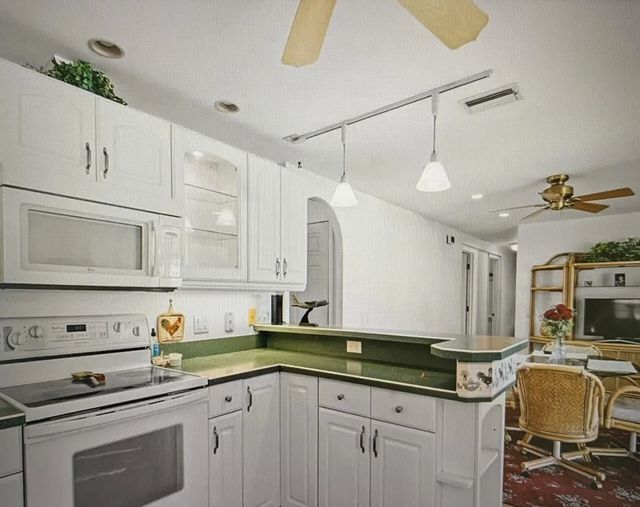 5 of 6 - 139 Camino Del Rio, Port St. Lucie, FL