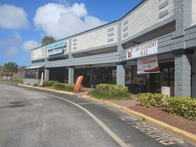3 of 8 - 6642 S Us Hwy 1, Port St. Lucie, FL