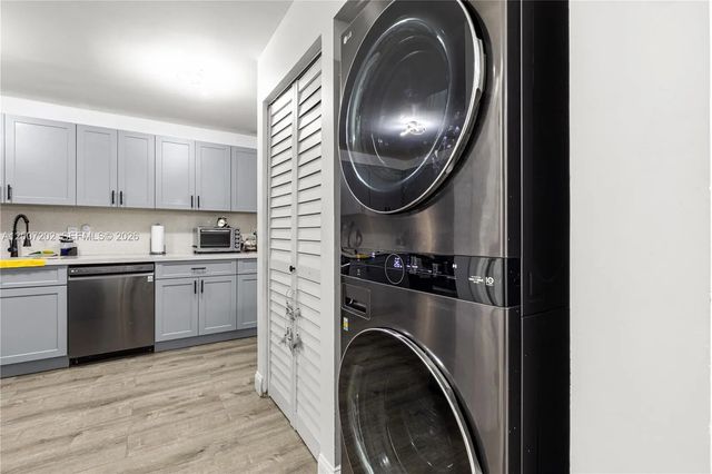 3 of 22 - 203 Ne 12th Avenue #203, Homestead, FL