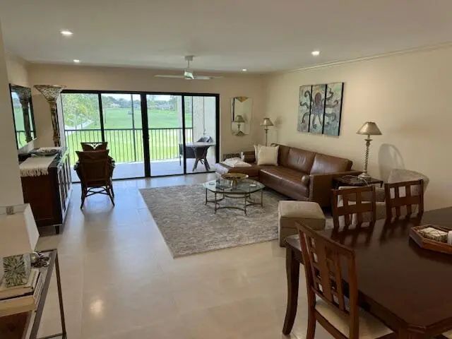 13403 Touchstone Place #203, Palm Beach Gardens