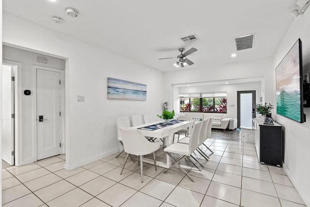 5 of 32 - 3305 Ne 16th Court, Fort Lauderdale, FL