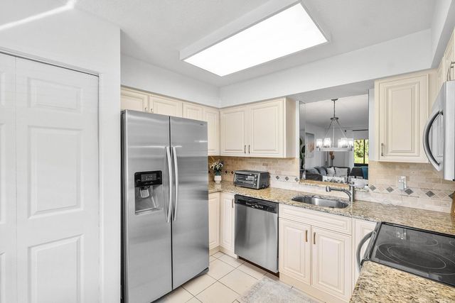 7321 Amberly Lane #108, Delray Beach