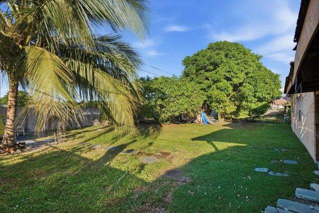 2 of 6 - 561 Ne 38th Street, Deerfield Beach, FL
