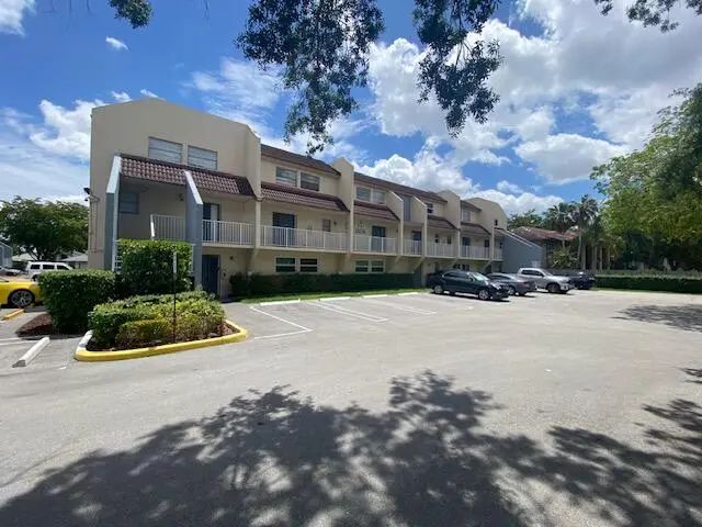 3751 Nw 115th Avenue #4-3, Coral Springs