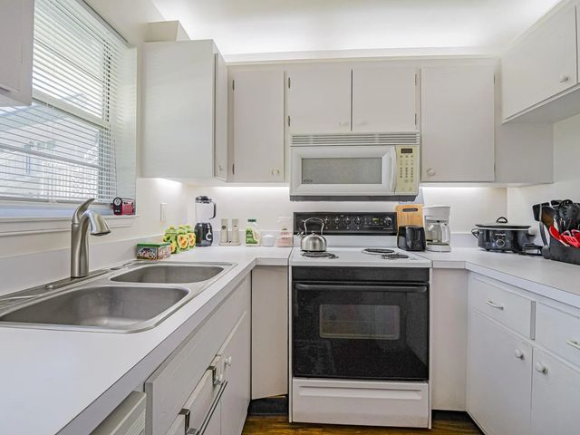 5 of 23 - 2800 Indian River Boulevard #4r, Vero Beach, FL