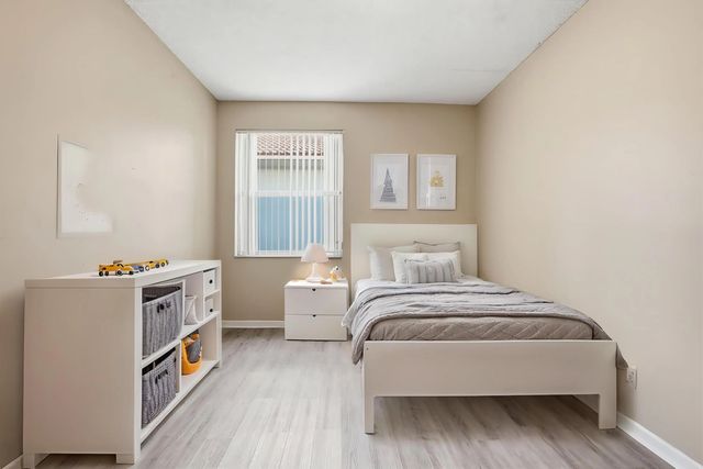 5 of 38 - 1495 Sw 105th Avenue, Pembroke Pines, FL