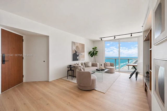 6365 Collins Avenue #3904, Miami Beach