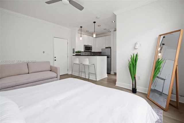 2 of 23 - 119 Menores Avenue #7a, Coral Gables, FL