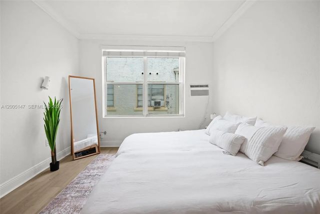 4 of 23 - 119 Menores Avenue #7a, Coral Gables, FL