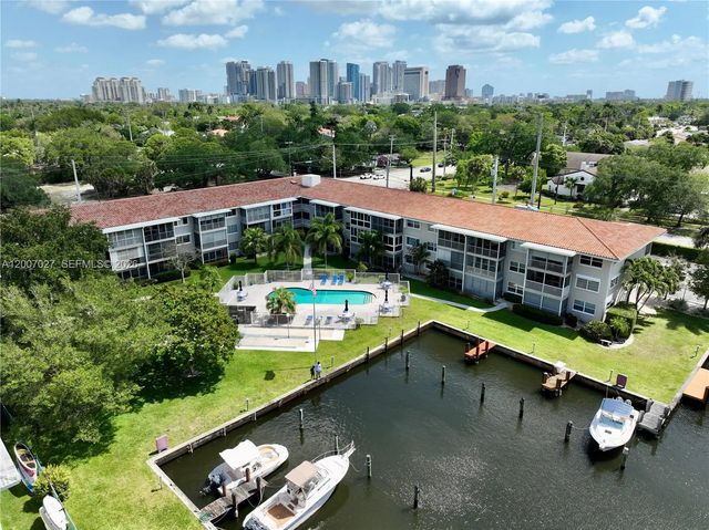 2 of 17 - 900 Sw 12th Street #108, Fort Lauderdale, FL