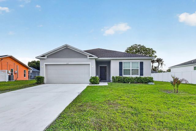 535 Sw Butler Avenue, Port St. Lucie