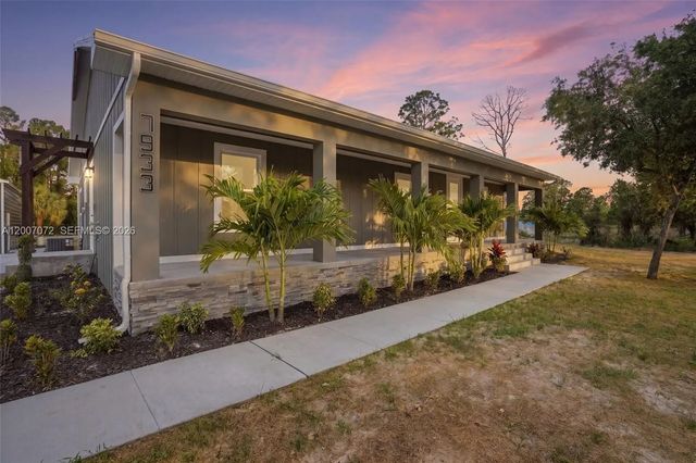7933 5th Terrace, LaBelle