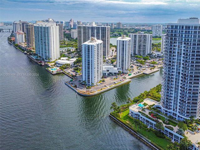 2 of 94 - 20505 E Country Club Drive #931, Aventura, FL