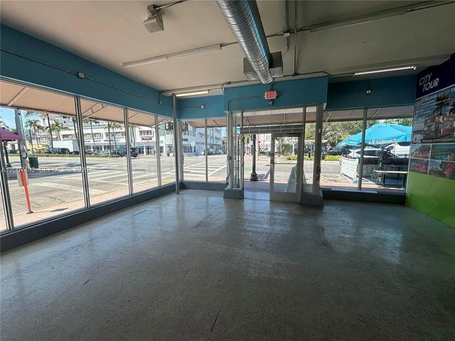 5 of 13 - 1407 Washington Avenue #1401, Miami Beach, FL