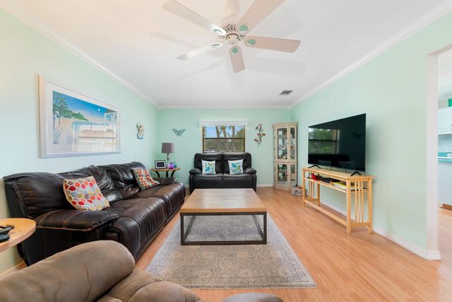 3 of 34 - 1533 Se Crayrich Court, Port St. Lucie, FL