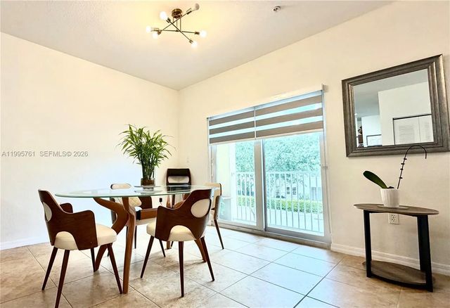 5 of 19 - 10870 Nw 88th Terrace #216, Doral, FL