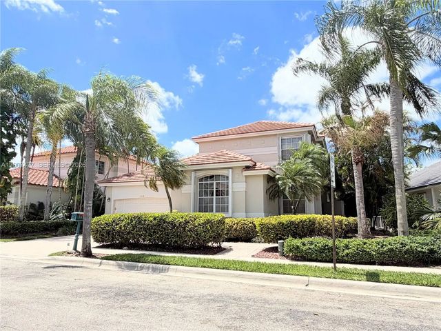 1510 W Lacosta Drive W, Pembroke Pines