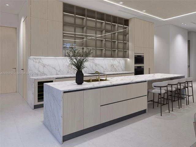 325 Ludlam Drive, Miami Springs