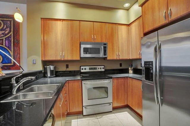 2 of 69 - 801 S Olive Avenue #225, West Palm Beach, FL