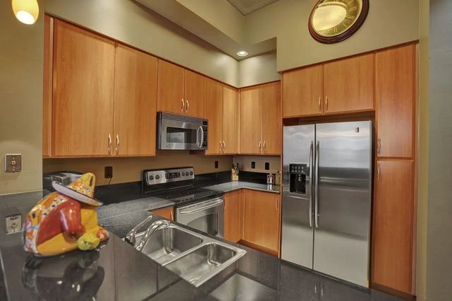 5 of 69 - 801 S Olive Avenue #225, West Palm Beach, FL
