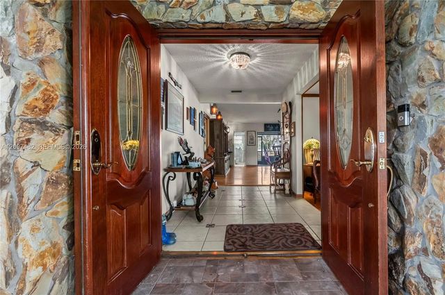 4 of 62 - 10651 Sw 27th Street, Davie, FL