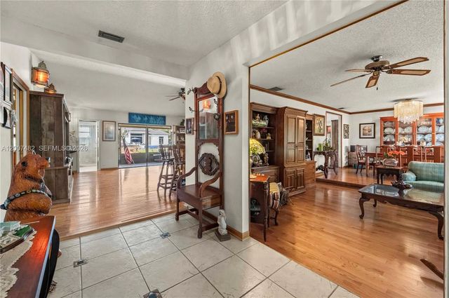 5 of 62 - 10651 Sw 27th Street, Davie, FL