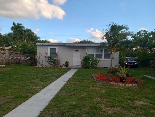 2 of 16 - 508 Beech Road, West Palm Beach, FL
