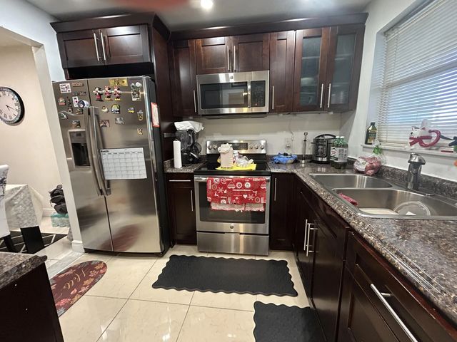 6600 Royal Palm Boulevard #103b, Margate