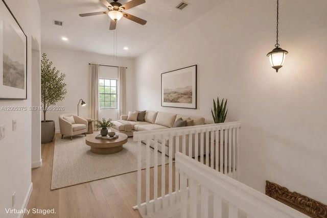 4 of 33 - 623 Sw 146th Terrace, Pembroke Pines, FL