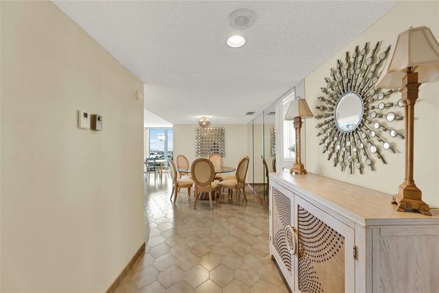 3 of 80 - 1010 S Ocean Boulevard #1509, Pompano Beach, FL