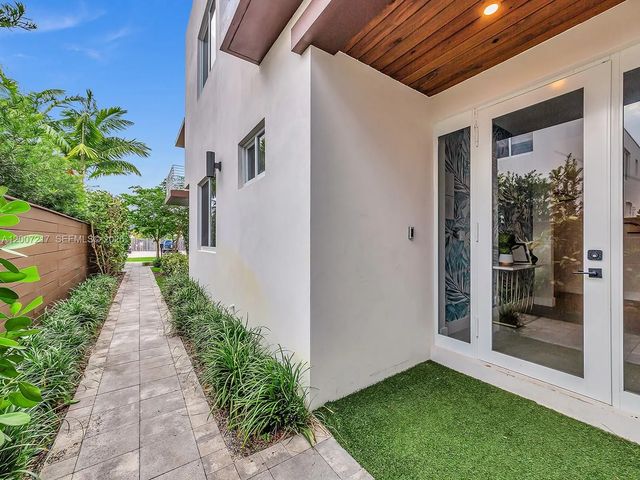 4 of 52 - 1808 Coral Ridge Drive, Fort Lauderdale, FL