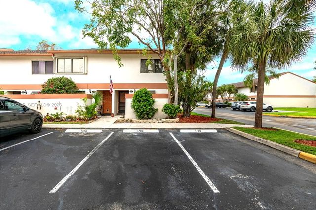 2 of 29 - 7111 Sw 42nd Place, Davie, FL