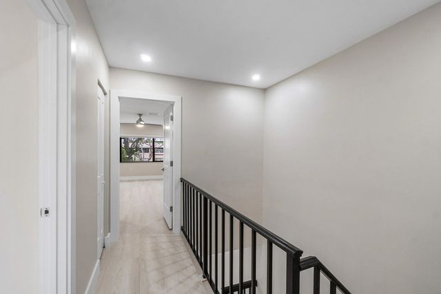 5 of 46 - 16 Stratford Drive E #c, Boynton Beach, FL