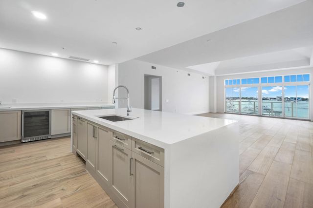 4 of 42 - 180 Lake Drive #2-302, Singer Island, FL
