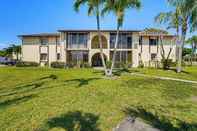 5760 Pine Wood Drive #d-1, Greenacres