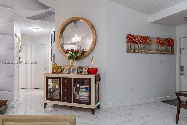 5 of 37 - 8419 Nw 193rd Lane, Hialeah, FL