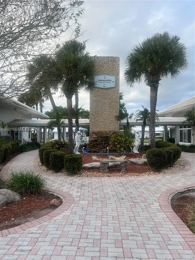 2 of 48 - 2501 W Golf Boulevard #128, Pompano Beach, FL